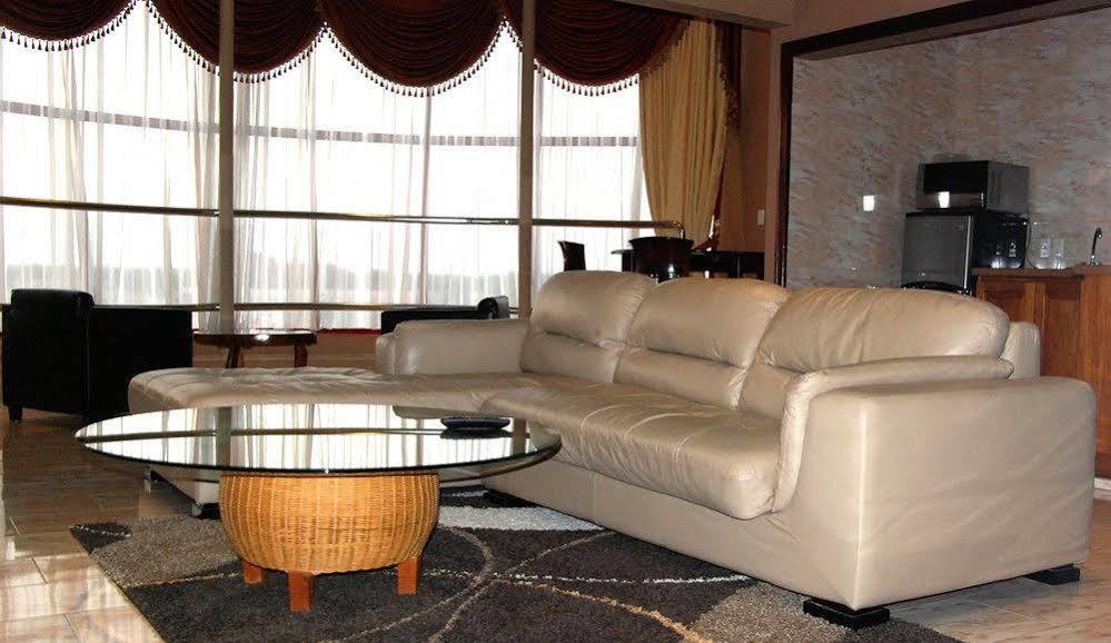 Hotel Elegance Nv Paramaribo Esterno foto