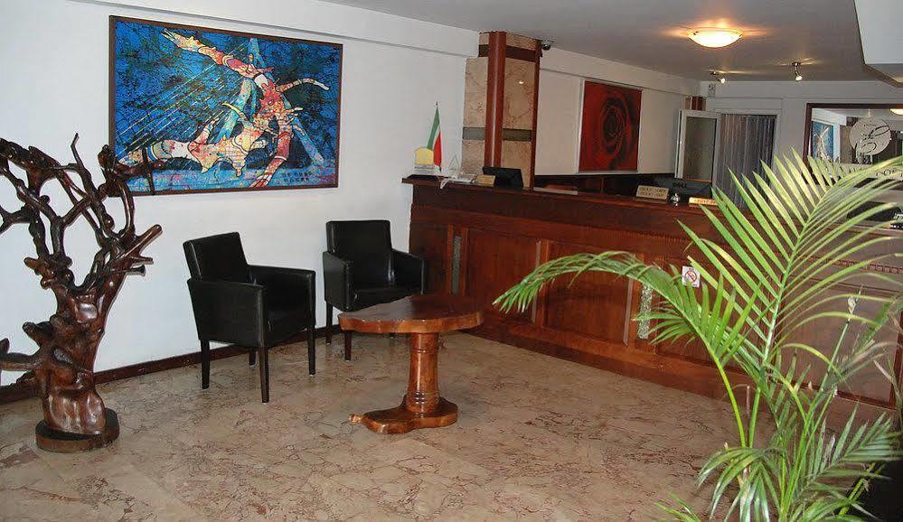 Hotel Elegance Nv Paramaribo Esterno foto