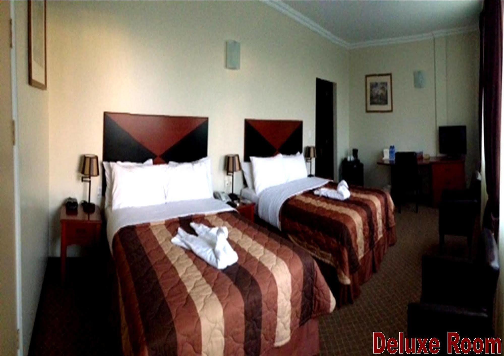Hotel Elegance Nv Paramaribo Esterno foto