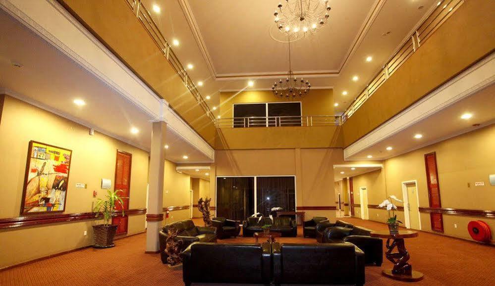 Hotel Elegance Nv Paramaribo Esterno foto